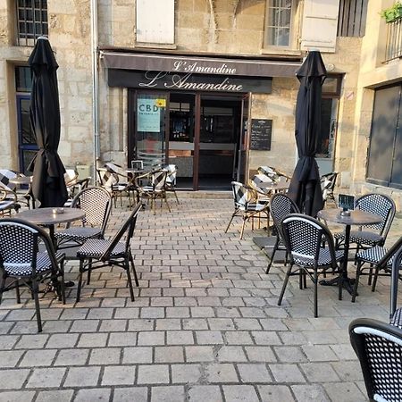 *Les Studios L'Amandine* 페리괴 외부 사진